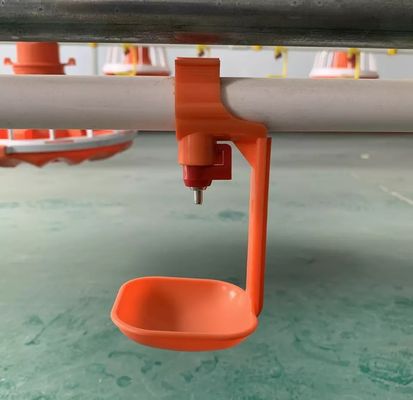 OEM / ODM Nipple Watersysteem voor pluimvee 3 maanden garantie
