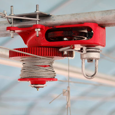 750w Poultry Farm Equipment 380v Kip Drinkpan voersysteem